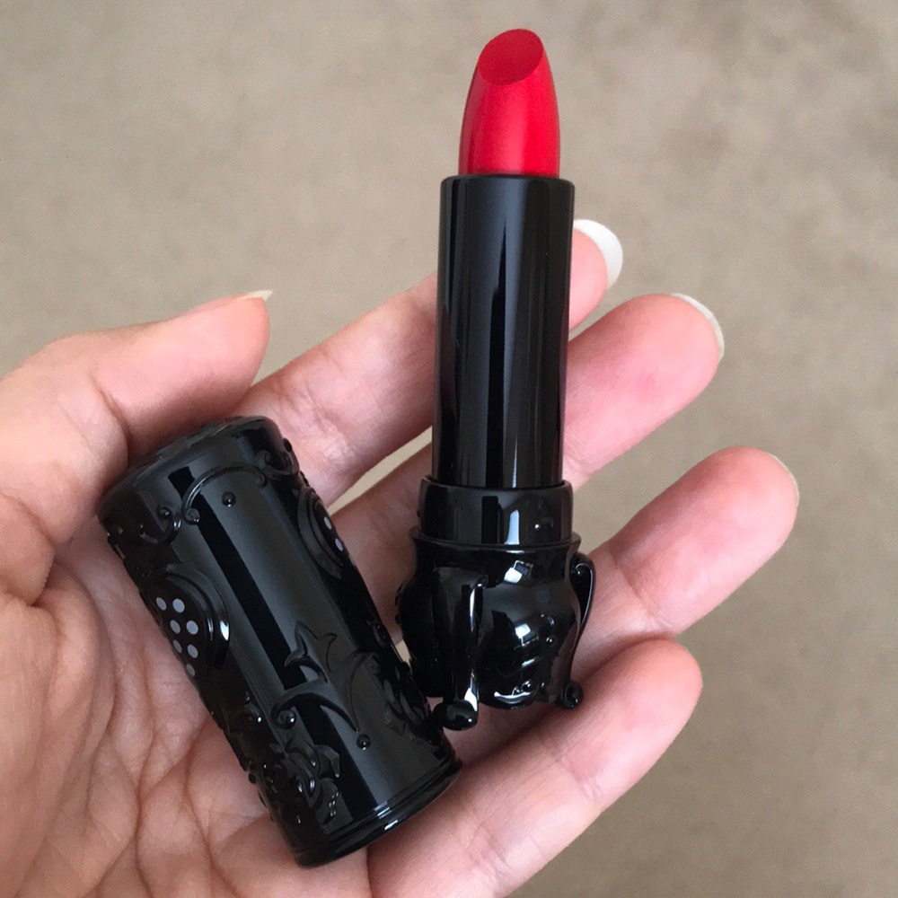 Anna Sui Lipstick -Sui Black Rouge S 402 Royal Red